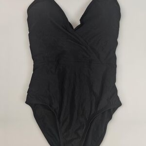 Apt. 9 Women's Classic Black One Piece Bathing Suit Size Small